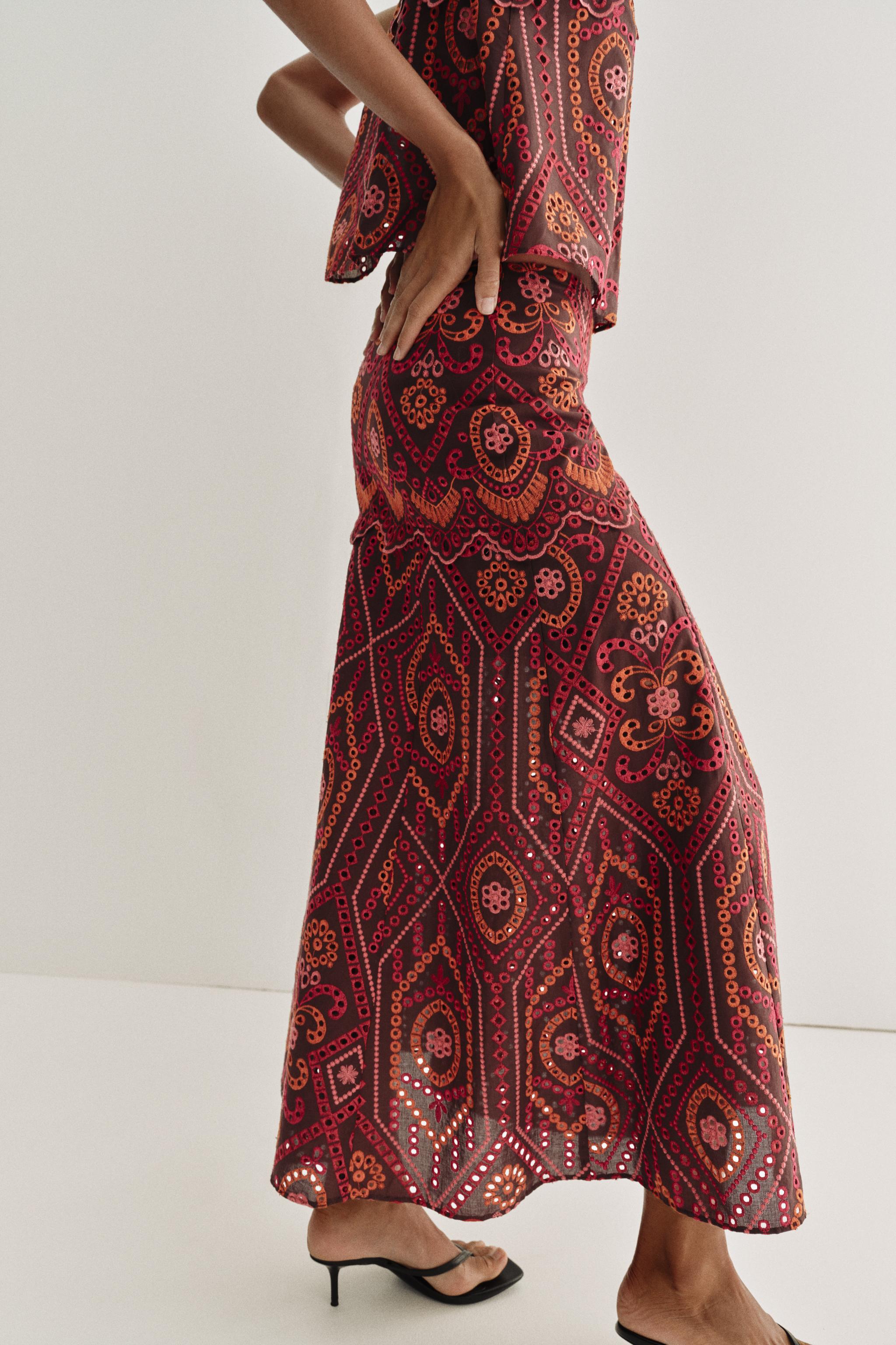 EMBROIDERED EYELET MIDI SKIRT